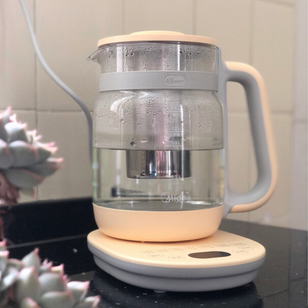 美的养生壶煮茶器热水壶烧水壶煮茶壶花茶壶电茶壶1.5L玻璃质量怎么样，容易裂不，没有写是不是高硼硅玻璃？