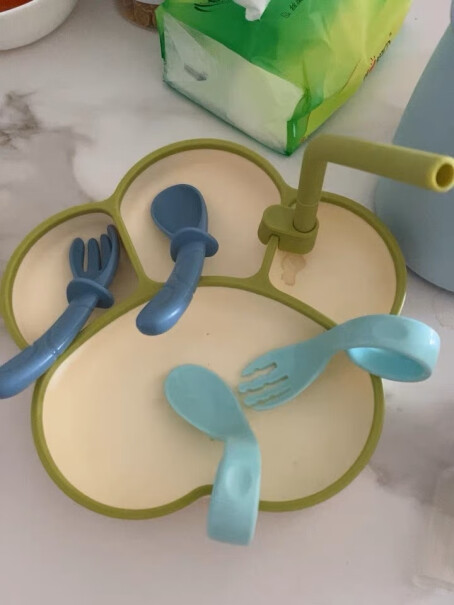 Didinika儿童餐具迪迪尼卡宝宝学吃饭套装 蓝色勺叉真的好吗？功能评测结果！