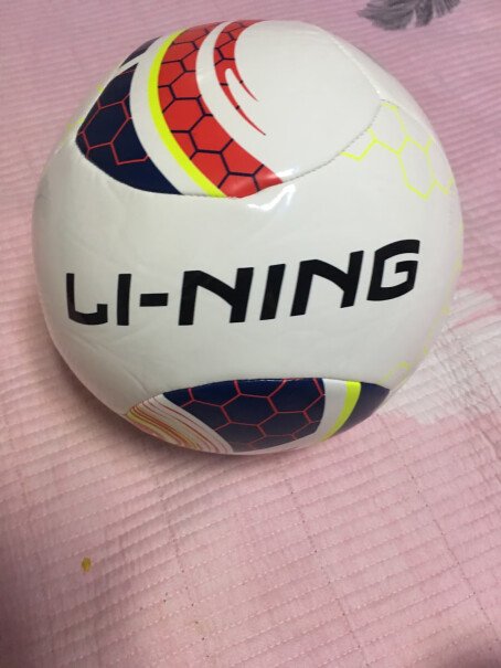 李宁LINING子弹款贴皮足球耐磨室外比赛足球10岁的用几号球？
