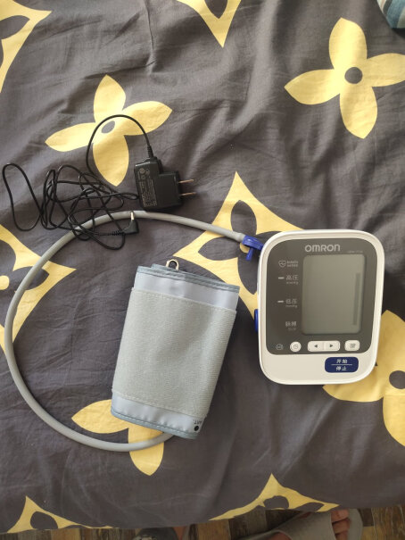 血压计欧姆龙家用上臂式智电子血压计HEM-7136评测哪款质量更好,质量怎么样值不值得买？