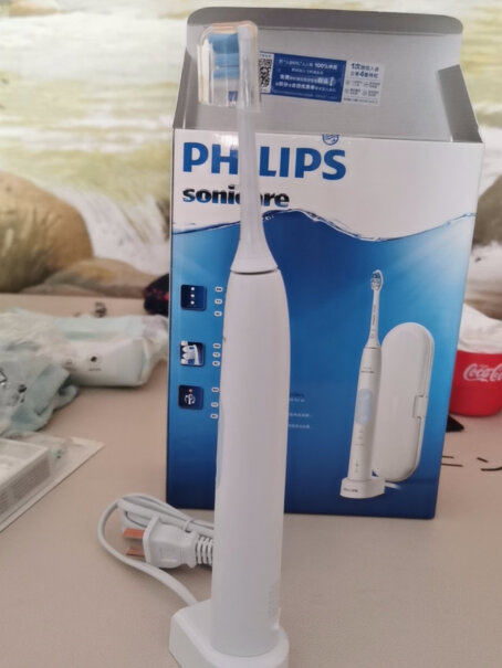 飞利浦PHILIPS电动牙刷你们不觉得振的手麻吗？