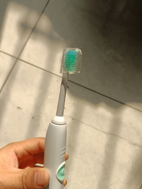 飞利浦PHILIPS电动牙刷对牙齿磨损大吗？