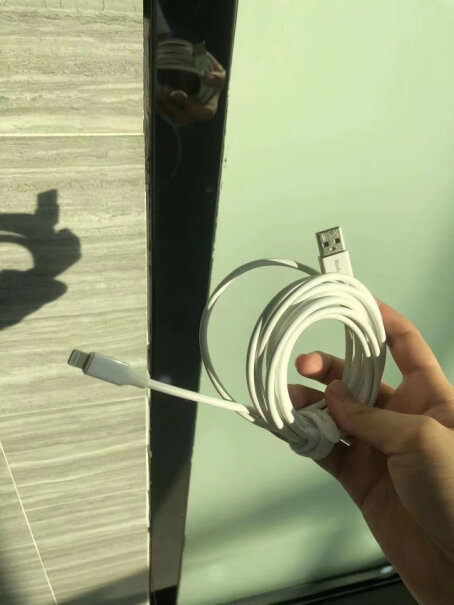 羽博（Yoobao） 苹果数据线手机充电线器快充适用iPhone14评测值得入手吗？看完这篇就行了！