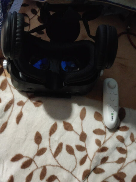 VR眼镜小宅Z4智能VR眼镜好不好,性价比高吗？