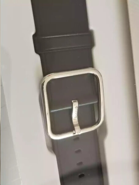 OPPO Watch 46mm智能手表好几天没充电，然后一连充电器就是红色开不了机怎么办？