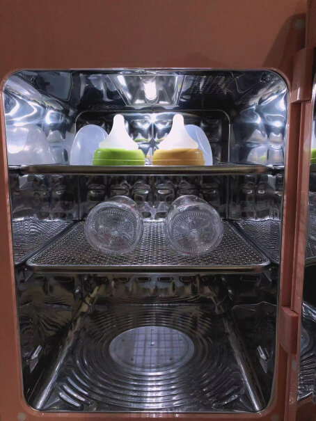 小白熊恒温水壶调奶器恒温1.3L能消毒不锈钢餐具吗？