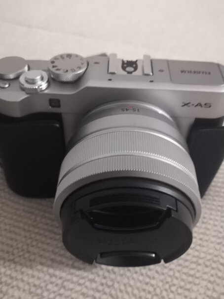 富士XA5微单套机（星光棕）怎样把相机图片传到手机上我都试过很多次了都没用？