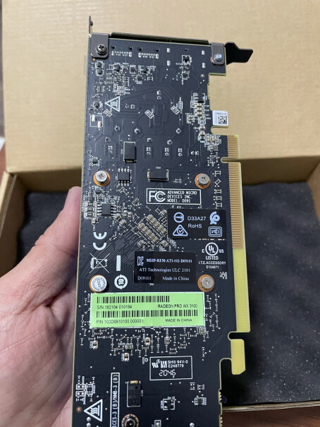AMD WX 3100 显卡这个显卡和丽台k620相比怎么样，其他的问题有没有？