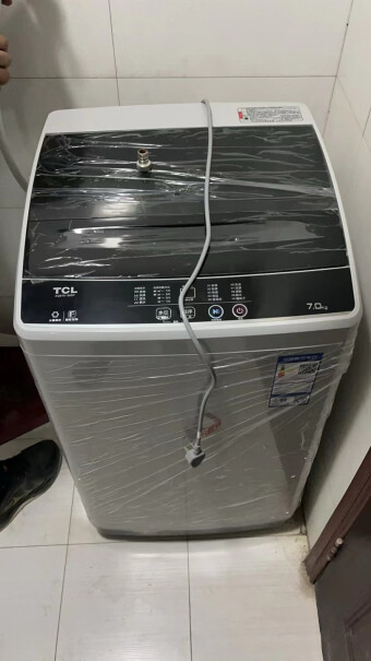 TCL XQB70-36SP有没有脱水时洗衣机要起飞一样，乱窜？