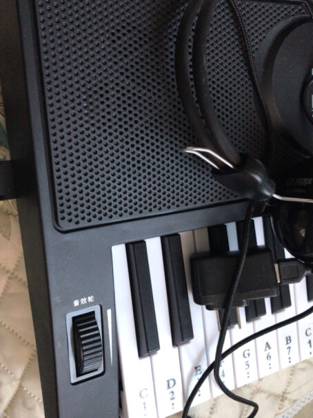 莫森mosenBD-668R倾城红便携式61键多功能电子琴售后维修有吗？