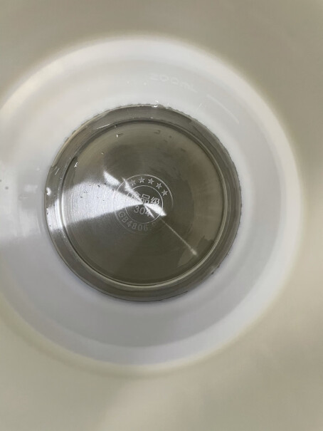 九阳热水壶烧水壶电水壶双层防烫304不锈钢这款水壶容量是多少？