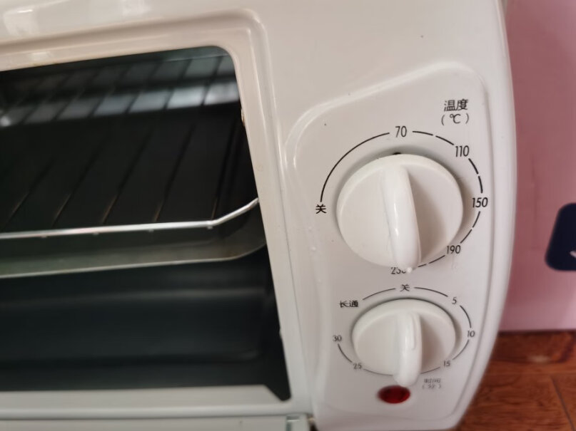 苏泊尔家用多功能电烤箱定时控温这个考红薯要多少度？多长时间？