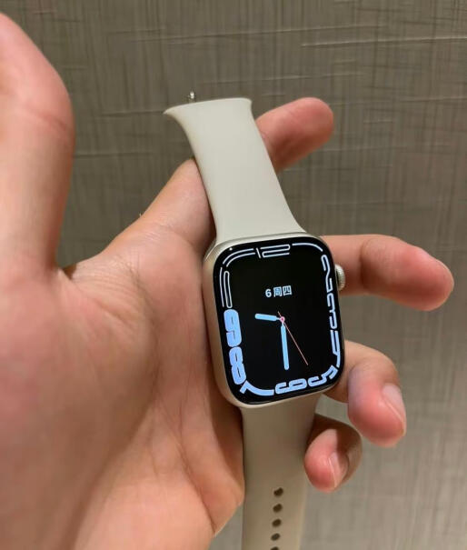 Apple Watch S8 银色金属表壳白色表带「GPS」评测质量好不好？评测结果不看后悔！