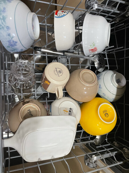 西门子两件套装进口10套家用嵌入式除菌洗碗机10套这个可以同时放一个炒锅再放一个平底锅吗？