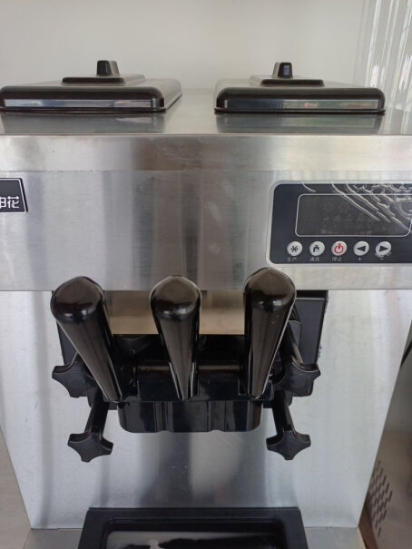 复旦申花冰淇淋机商用冰激凌机雪糕机各位我想问卖回去以后感觉实用吗？和其他品牌的冰淇淋机比怎么样？