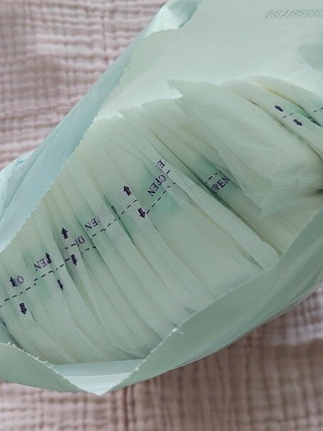 哺乳用品棉之润防溢乳垫好不好,为什么买家这样评价！