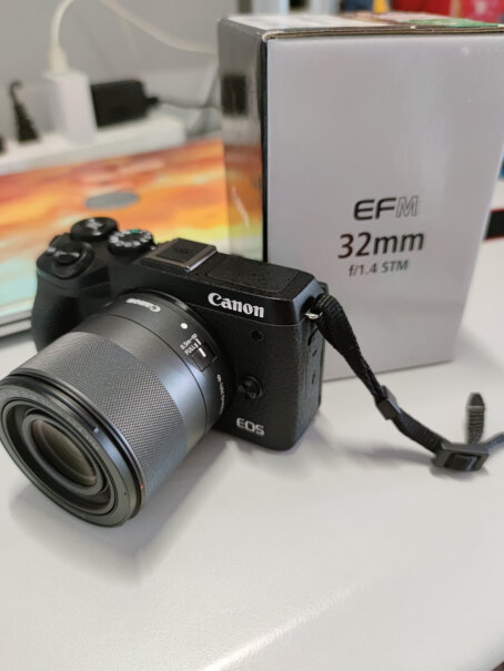 镜头佳能EF-M 32mm F1.4微单人像镜头一定要了解的评测情况,为什么买家这样评价！