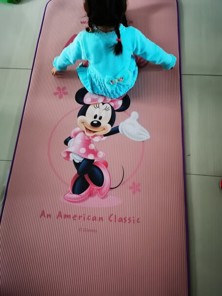 奥义迪士尼授权瑜伽垫有味道吗？