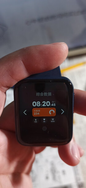 Redmi Watch 典黑智能手表1和2有什么区别嘛？