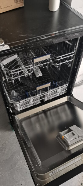 美的洗碗机家用13双驱是什么意思？还有能放下多大的锅呢？