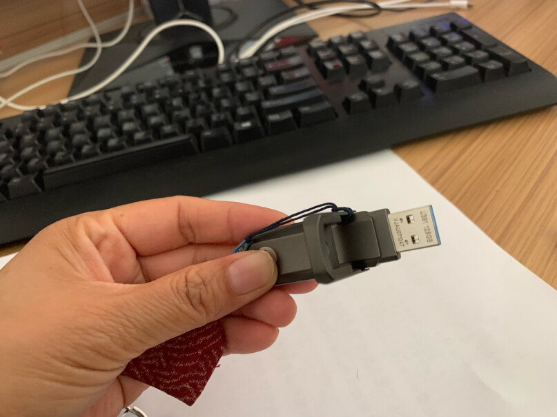 爱国者64GB USB3.0 U330金属U盘为什么我的格式化不成功，还很烫？