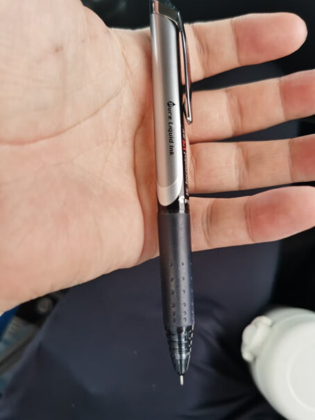 笔类日本百乐BXRT-V5按动针管笔中性笔签字笔水笔黑色来看看买家说法,使用良心测评分享。