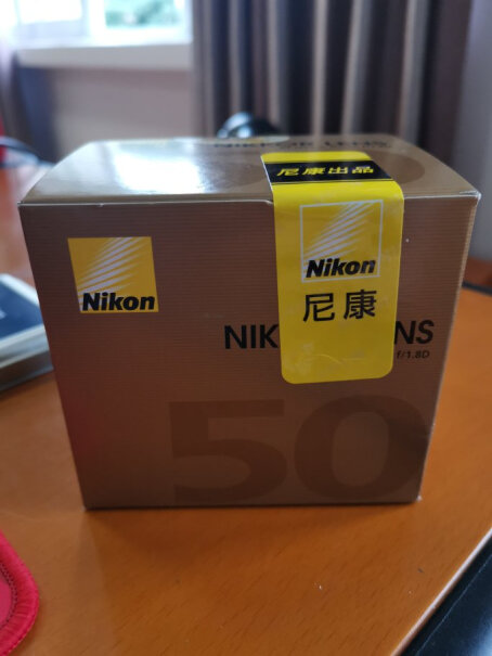 尼康AF-S DX标准定焦镜头尼康的镜头，佳能可以用吗？
