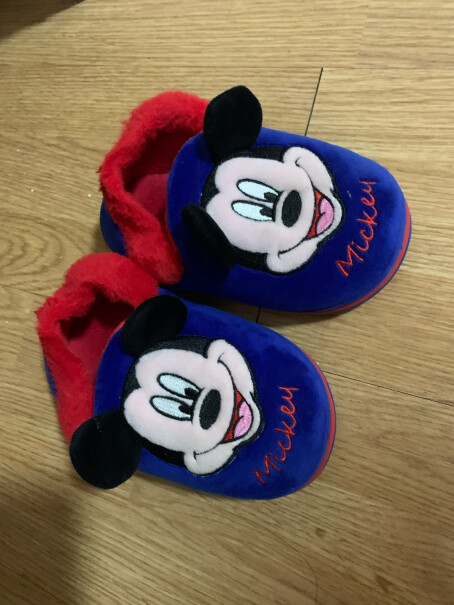 DISNEY迪士尼儿童棉拖鞋我的鞋子收到啦，尺码小了。可以调？