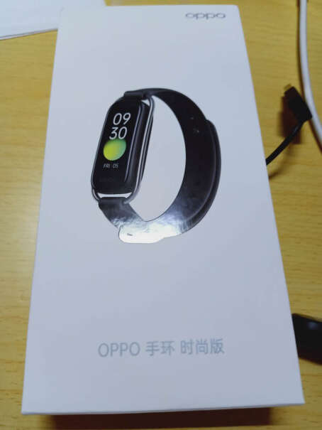 智能手环OPPO手环时尚版NFC运动计步 静夜黑告诉你哪款性价比高,究竟合不合格？