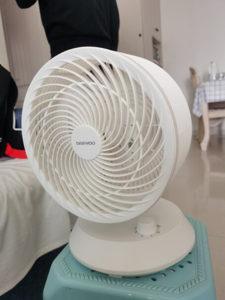 韩国大宇电风扇空气循环扇风扇卧室家用多功能涡轮电扇办公室台式母婴台扇循环扇机械-C20风扇直径多少？