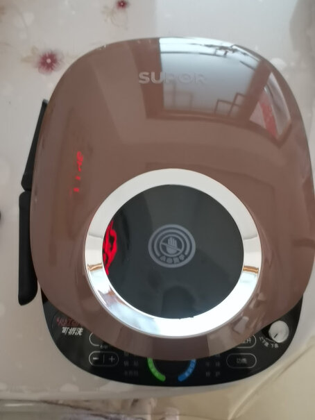 苏泊尔SUPOR电饼铛家用亲们，涂层容易掉吗？