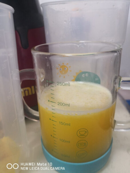 榨汁机UGASUN新品榨汁机家用渣汁分离慢速原汁机评测下来告诉你坑不坑,评测值得入手吗？