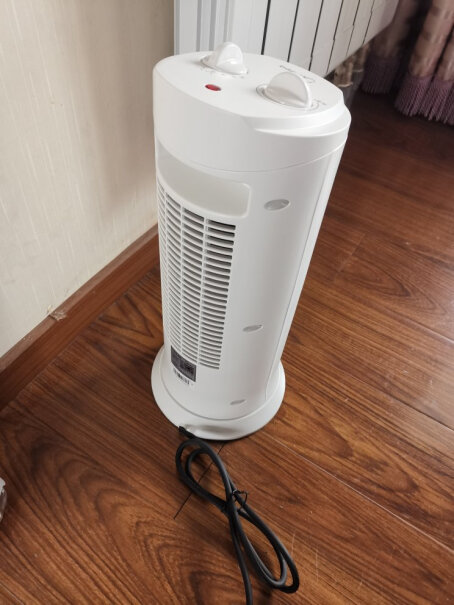 美的取暖器你好这个暖风机费电嘛？