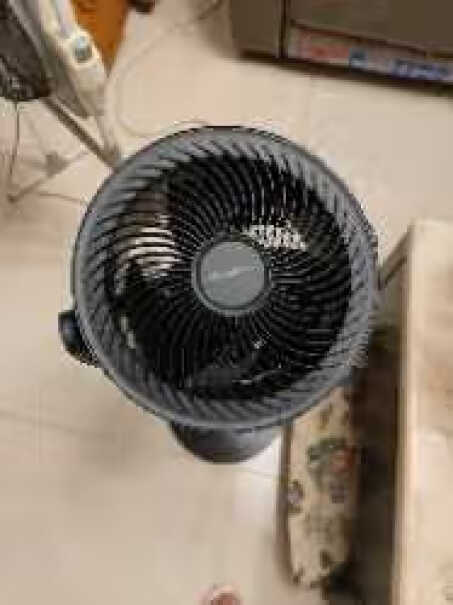 格力落地扇柔风3DFXDZ20X62Bcg3台式电风扇风扇请问商品的插头使用时发烫正常吗？