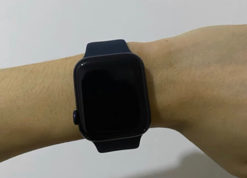 Apple Watch SE 2022款智能手表可以聊qq吗？