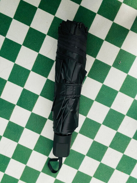 京东京造反向手动折叠太阳雨伞男士大号十骨跟普通雨伞什么区别？