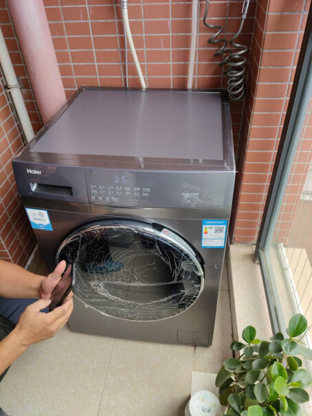 海尔变频滚筒洗衣机全自动除菌螨说明书找不到，第一次用不知道怎么用？？