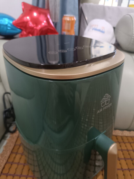 美的空气炸锅3.8L家用煎炸锅智能多功能请问蓝色那款声音大吗？