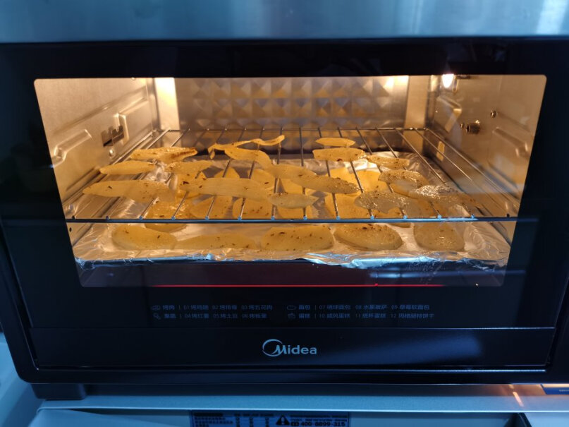 电烤箱美的T7-L325D全自动烘焙智能家用多功能电烤箱带旋转烤叉使用两个月反馈！究竟合不合格？