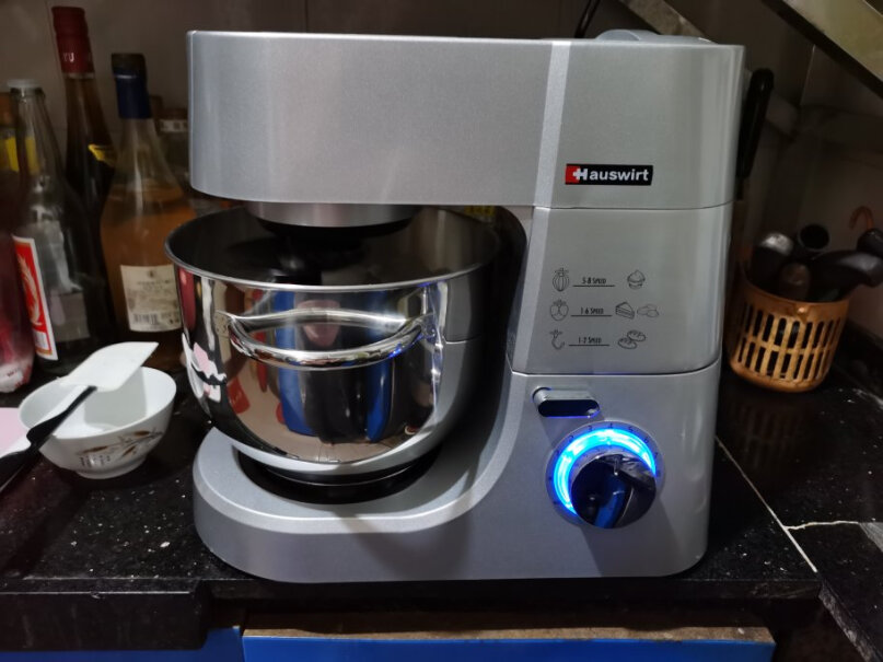 海氏家用全自动多功能厨师机搅拌和面打蛋器HM755银色压面配件压出来的饺子皮会不会太厚？