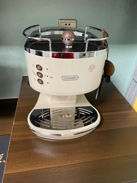 德龙咖啡机复古系列半自动咖啡机清洗麻烦吗？