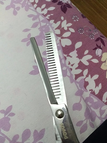 奔腾理发器理发剪刀剪刘海好用吗？