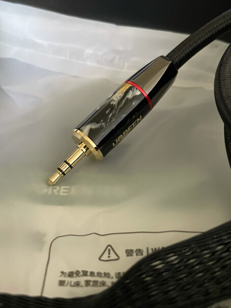 绿联（UGREEN）AUX音频线 3米叮咚mini2连接电脑可以用吗？