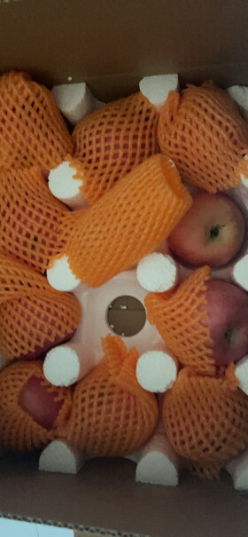 苹果红富士巧域脆甜斤大果80mm新鲜水果质量到底怎么样好不好？评测教你怎么选？