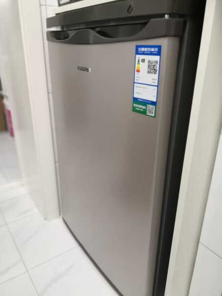冷柜-冰吧容声86升迷你冰柜家用客厅办公室立式冷冻柜为什么买家这样评价！真的好吗！
