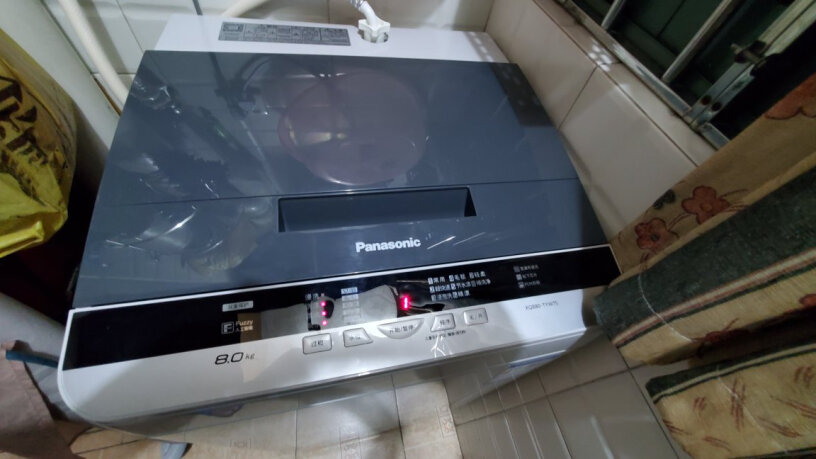 松下Panasonic洗衣机全自动波轮10kg节水立体漂请问，我家里放洗衣机的地方宽只有60的，我买这个型号的洗衣机能放的下吗？