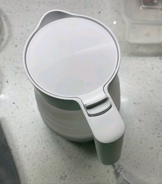 美的水壶开水壶电水壶3041.5L侧显净甜SH15X301用来热牛奶，大概40度，不用烧开，可以吗？