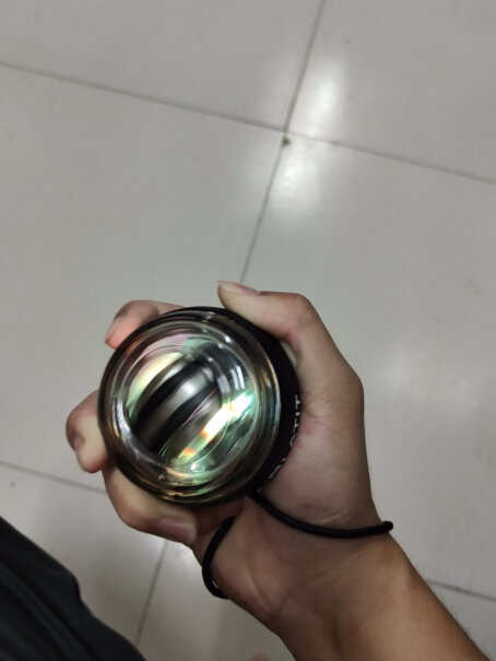 京东（JINGDONG）腕力器LATIT腕力球自启动减压静音臂力球臂力器哪个值得买！质量真的差吗？