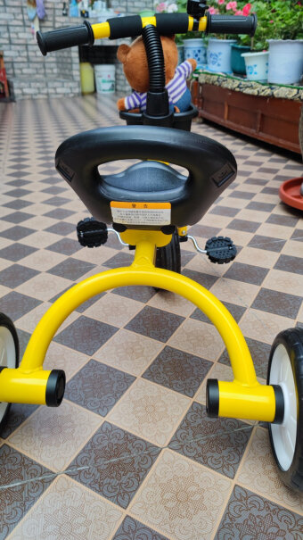 乐卡儿童三轮车避震脚踏车婴幼儿三轮儿玩具童车龙头可以360度转吗？