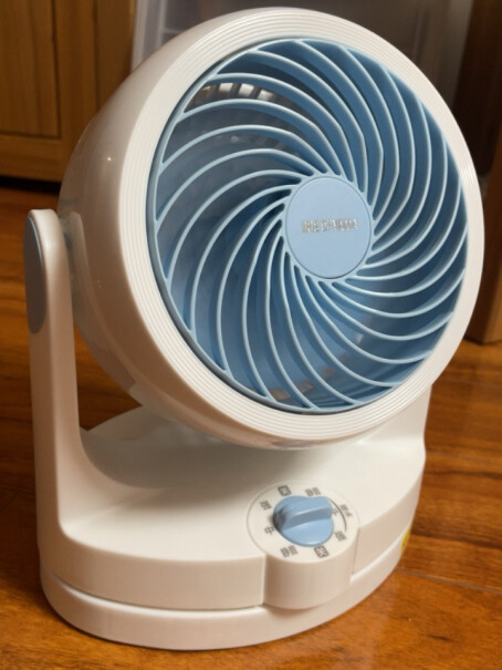 日本爱丽思空气循环扇静音电风扇遥控风扇落地风扇循环最低一档风是否柔和，睡觉可以吹吗？